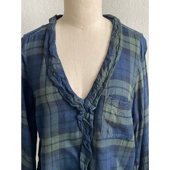 Abercrombie & Fitch Plaid Ruffle Blouse Navy Green V Neck Ruffle Front Medium - Picture 3 of 6